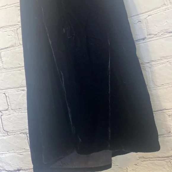 Benetton Black Velvet Sleeveless Dress Size Small Size 6 Excellent Condition